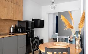 Adler Chill Apartments